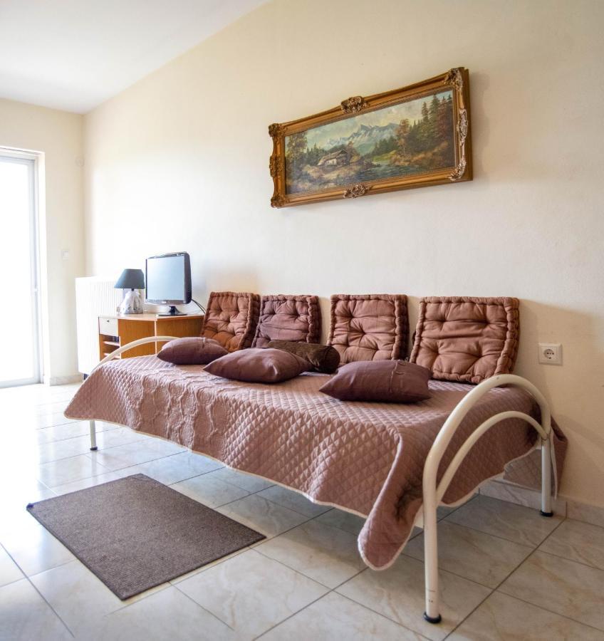 Gallery Suites "Athina" Mesolóngion المظهر الخارجي الصورة